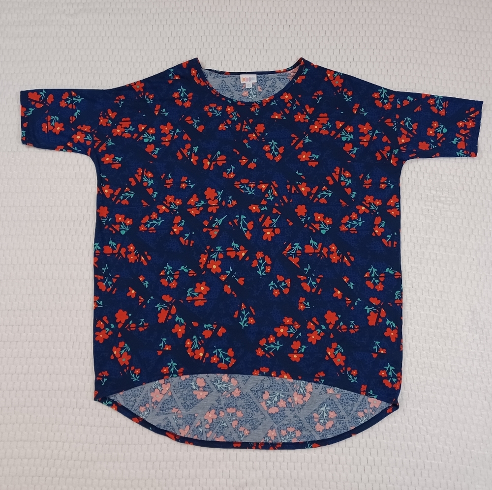 LuLaRoe Simply Comfortable Tunic Top